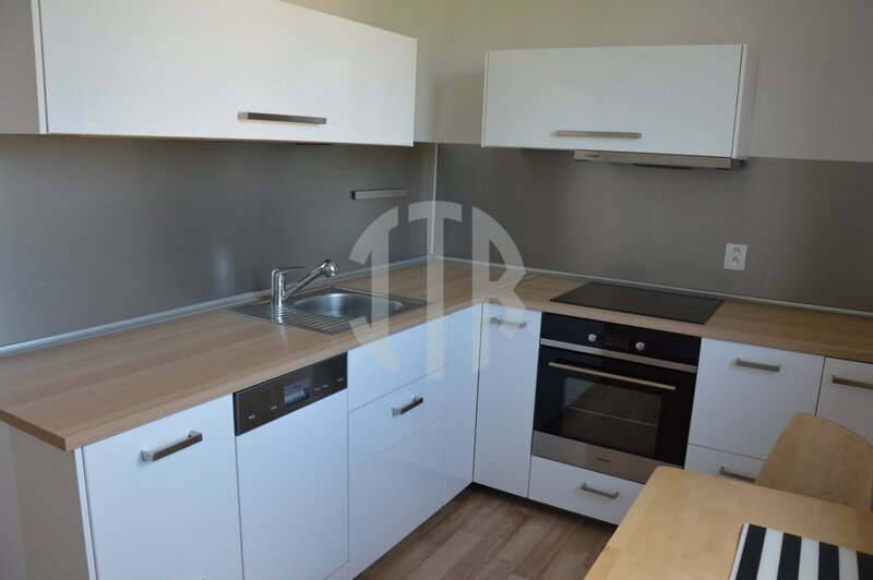 Pronájem bytu 2+1 o rozloze 62,6 m2, Vojnova ul., Týn n. Vltavou, Malá Strana