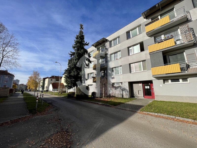 Pronájem bytu 1+1, 36,34 m² Zachariášova ul., České Budějovice