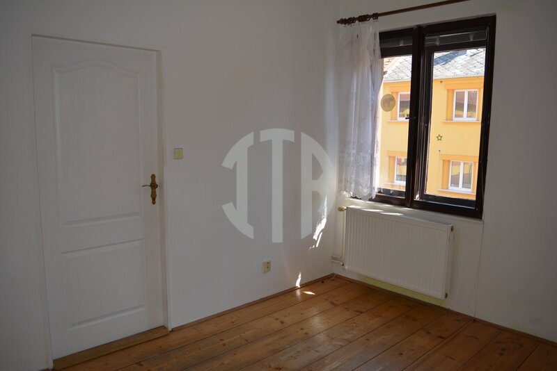 Pronájem patrového rodinného domu 4+kk, 96 m2, Komenského ul., České Budějovice