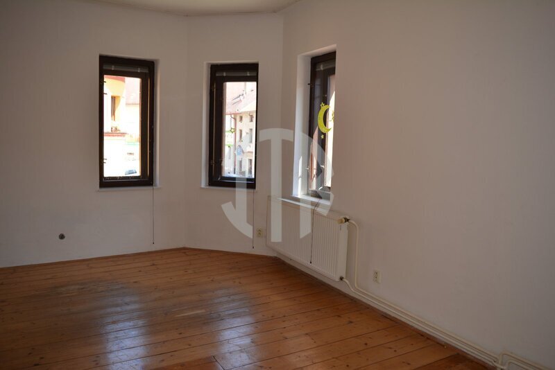 Pronájem patrového rodinného domu 4+kk, 96 m2, Komenského ul., České Budějovice