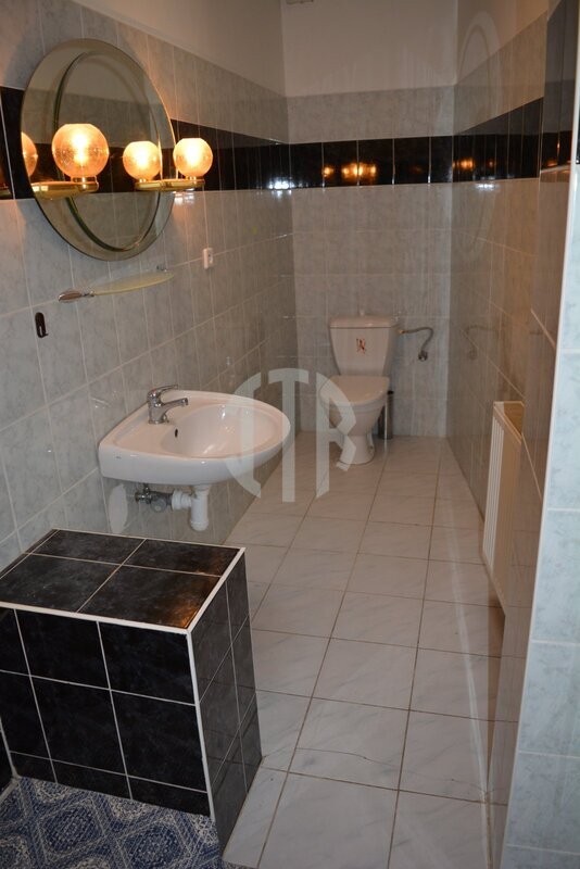 Pronájem patrového rodinného domu 4+kk, 96 m2, Komenského ul., České Budějovice